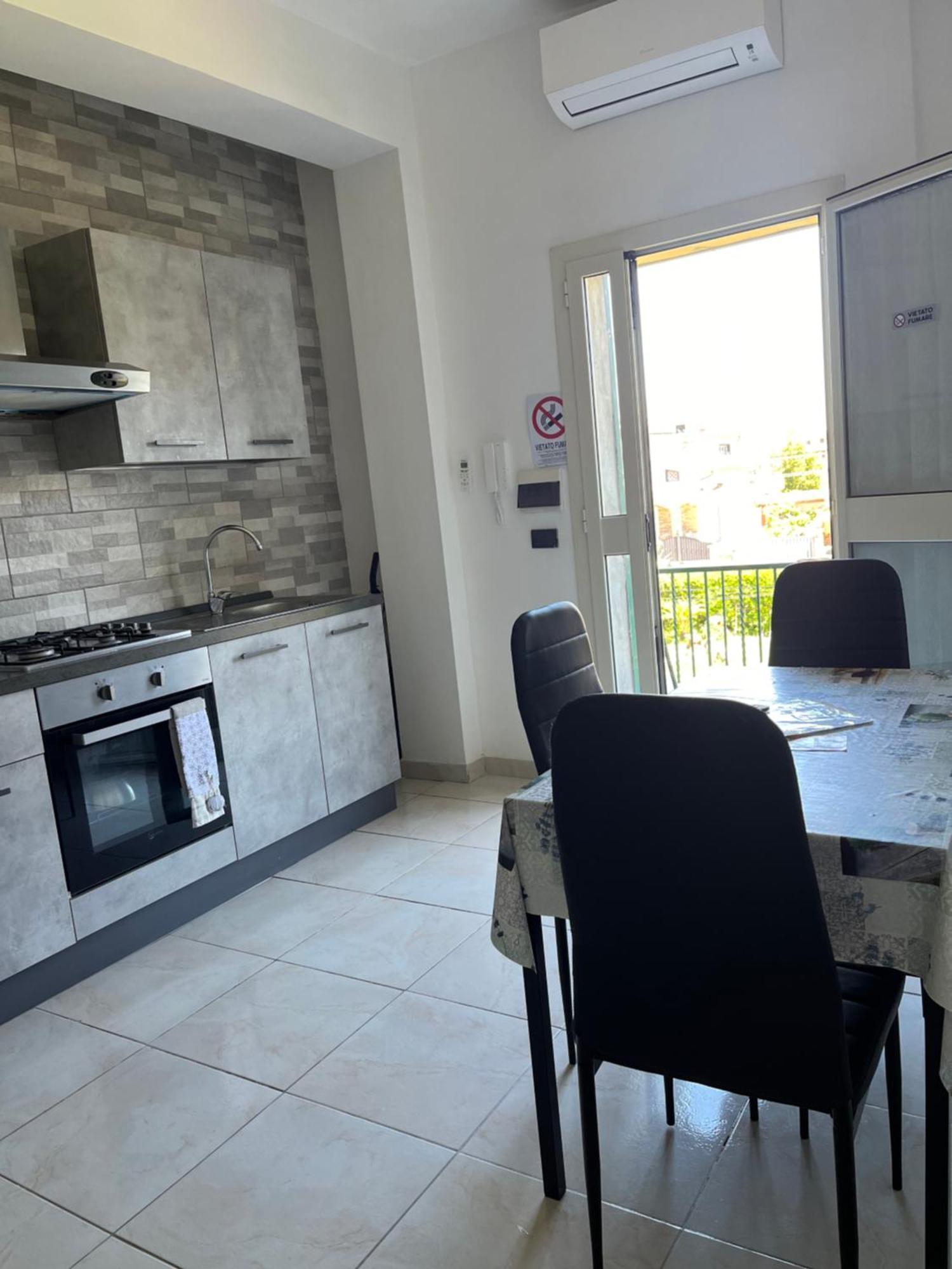 Monolocale Rosy Apartment Фиумичино Екстериор снимка